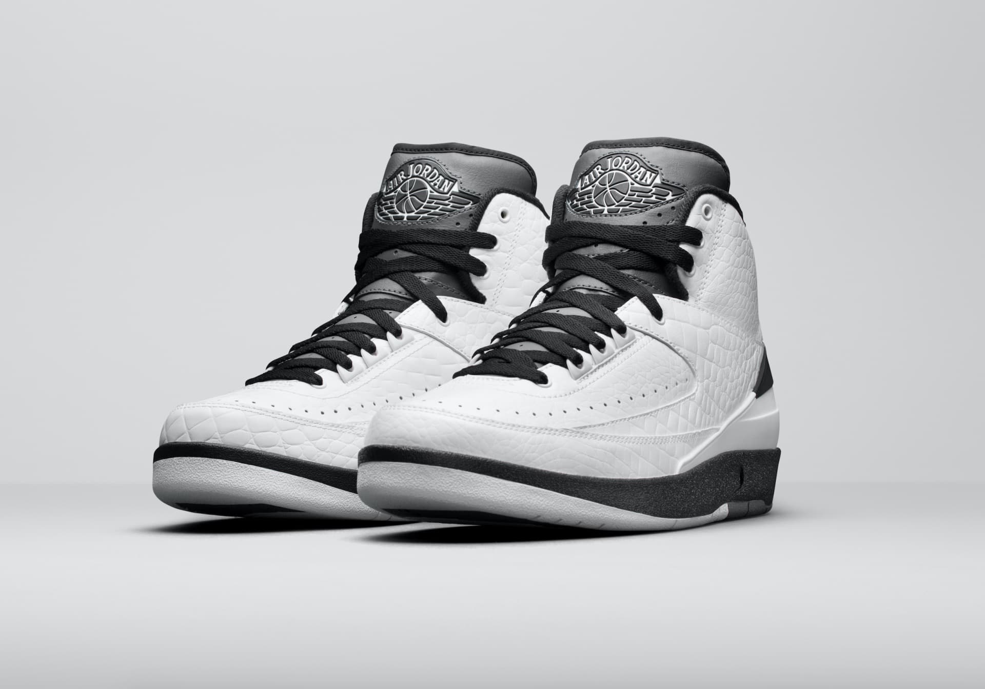 Jordan 1 Chicago value estimator - find out how much your jordan 1 chicago is worth in 2026