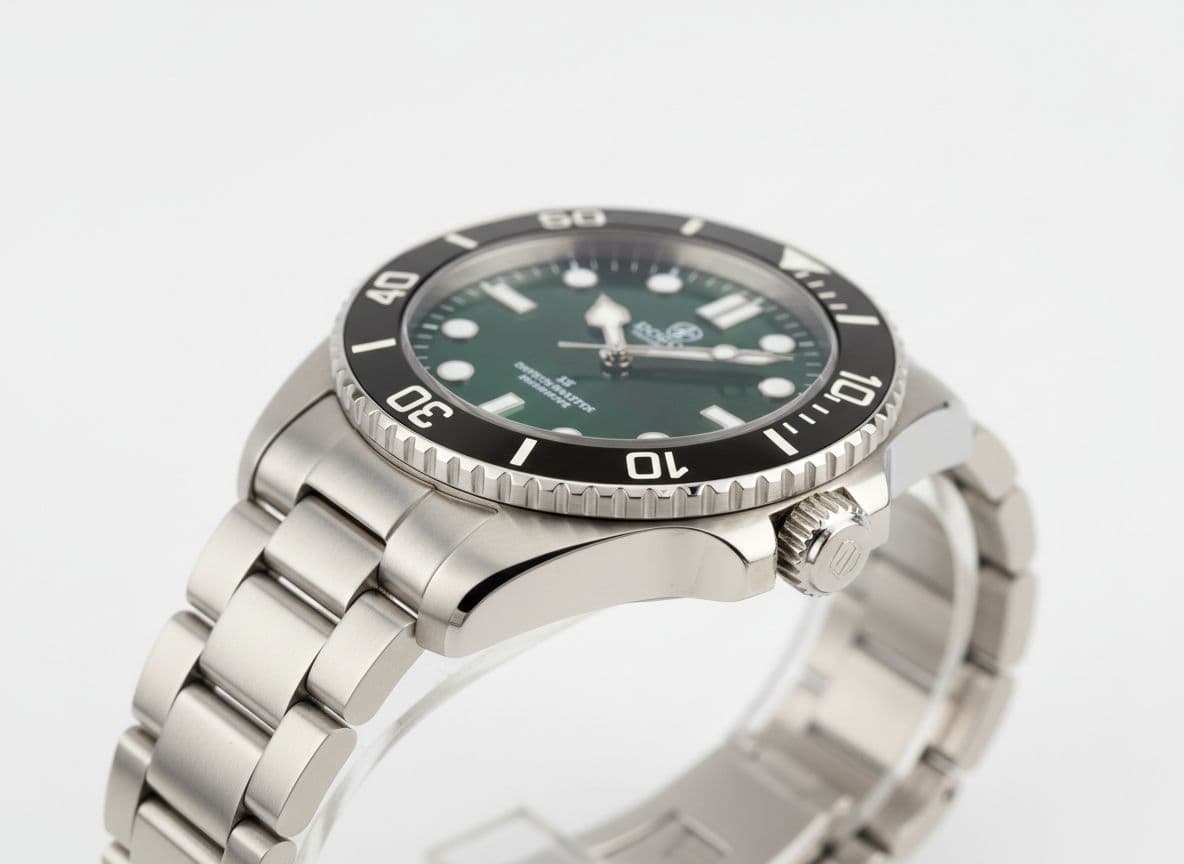 Upload a photo of your item to get a valuation