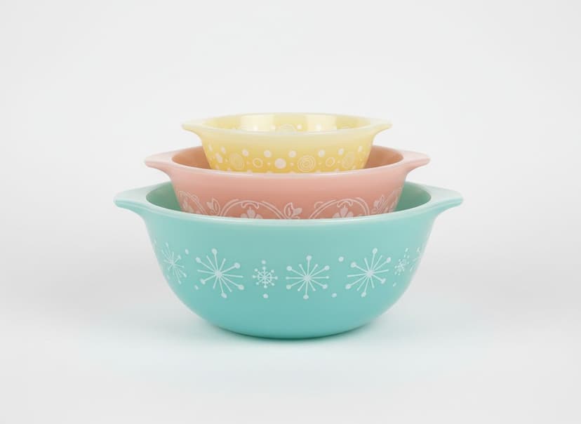 Colorful vintage Pyrex bowls and casserole dishes